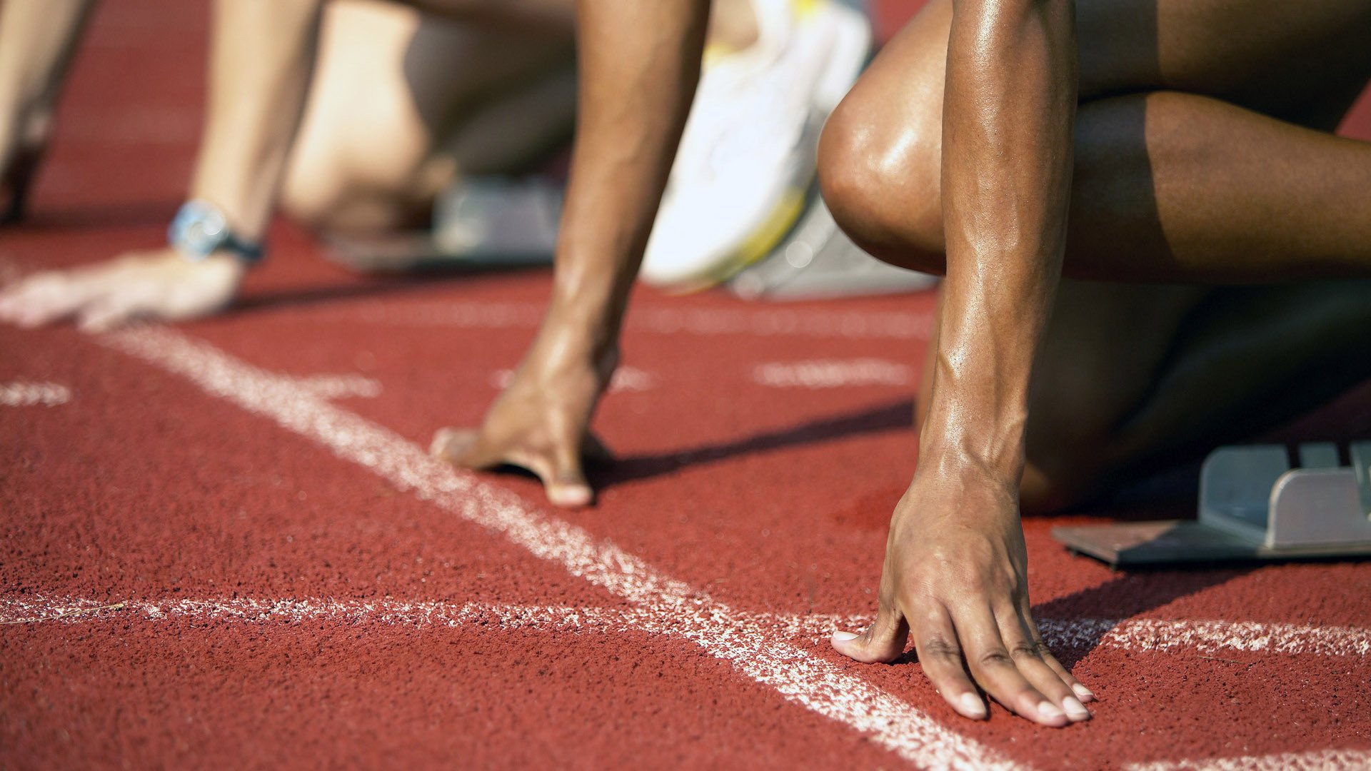 九游网页版官网入口-压迫式防守打出连续得分高潮，什么是压迫式运动